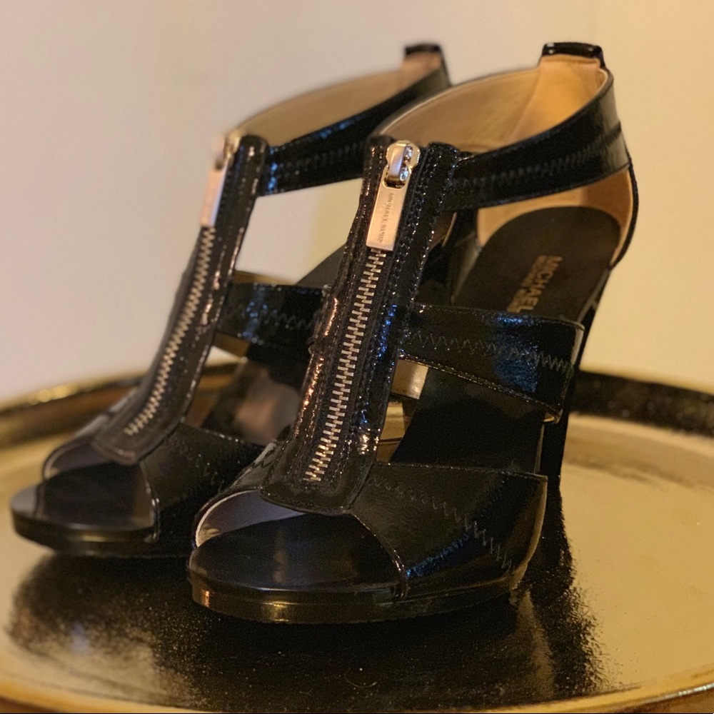 Black Heels 7 1/2